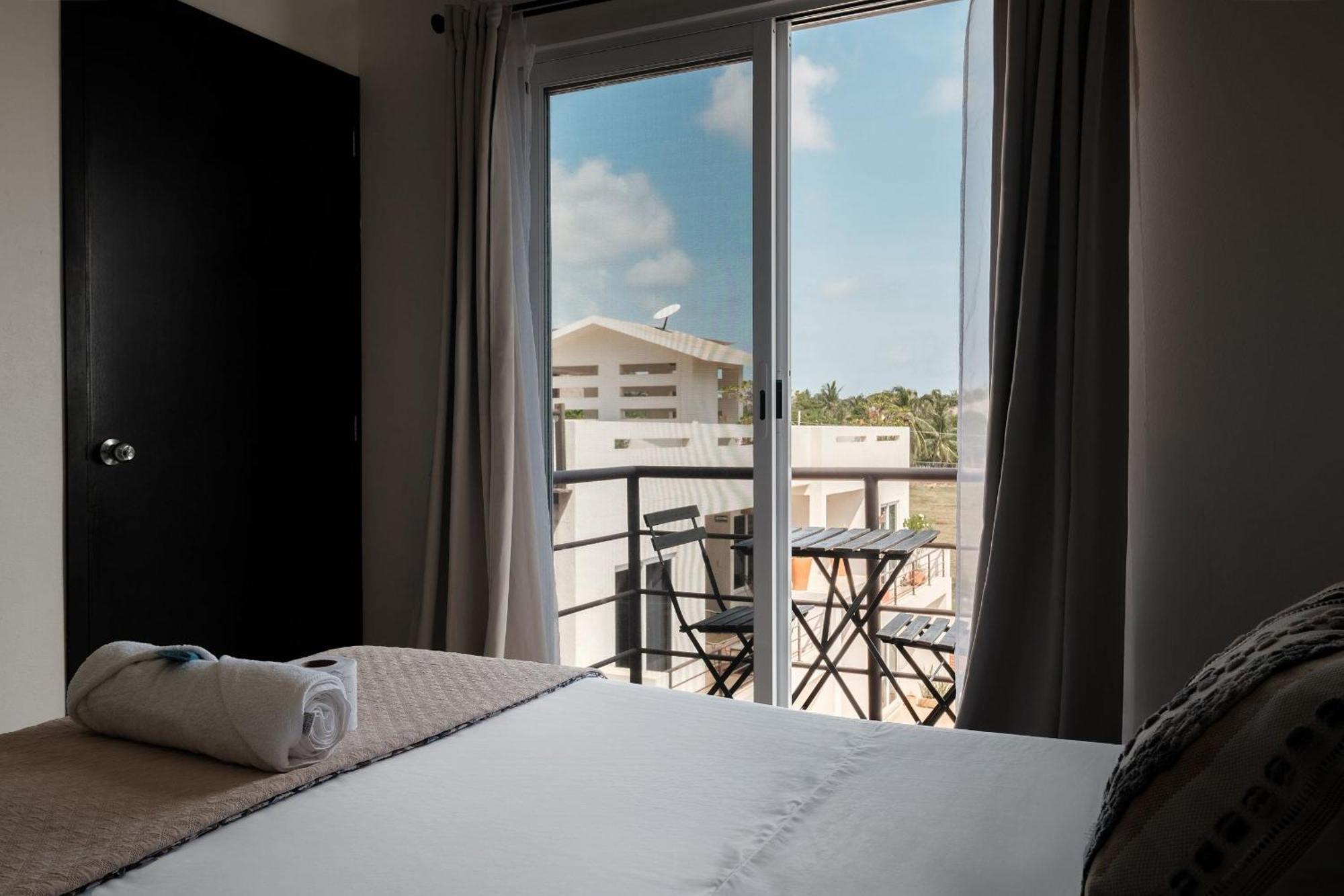 Отель La Aurora Puerto Escondido Пуэрто-Эскондидо Экстерьер фото