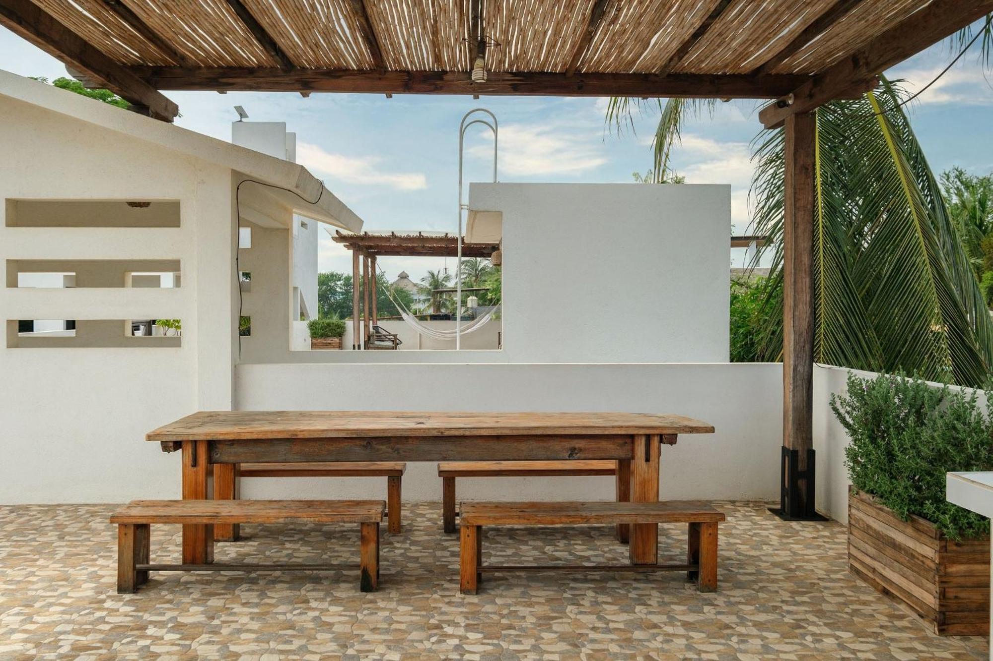Отель La Aurora Puerto Escondido Пуэрто-Эскондидо Экстерьер фото